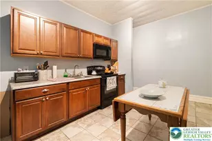 717 W Broad St, Bethlehem City, PA 18018 - Photo 8
