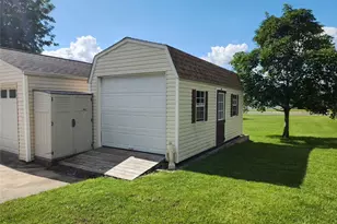 825 Sherman St, Catasauqua Boro, PA 18032 - Photo 36