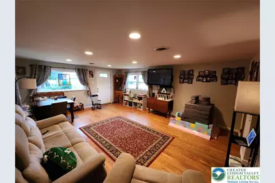 825 Sherman Street, Catasauqua Boro, PA 18032 - Photo 6
