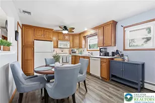 3132 S 6th Ave, Whitehall Township, PA 18052 - Photo 10