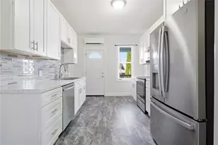 32 Clay St, New Philadelphia Boro, PA 17959 - Photo 16