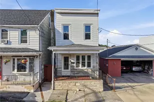 32 Clay St, New Philadelphia Boro, PA 17959 - Photo 2