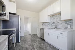 32 Clay St, New Philadelphia Boro, PA 17959 - Photo 18