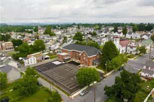 1012 2nd St, North Catasauqua Bor, PA 18032 - Photo 32