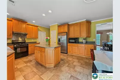 5776 Monocacy Drive, Hanover Twp, PA 18017 - Photo 10