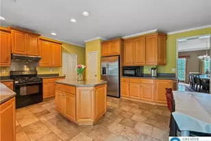 5776 Monocacy Dr, Hanover Twp, PA 18017 - Photo 10