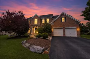 5776 Monocacy Dr, Hanover Twp, PA 18017 - Photo 2