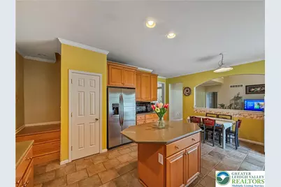 5776 Monocacy Drive, Hanover Twp, PA 18017 - Photo 8