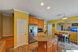 5776 Monocacy Dr, Hanover Twp, PA 18017 - Photo 8