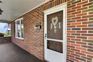 145 Washington St, Freeland, PA 18224 - Photo 4