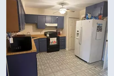 461 Blaker Drive, East Greenville Boro, PA 18041 - Photo 4