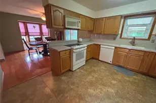 127 Buskirk Ln, Eldred Twp, PA 18353 - Photo 8
