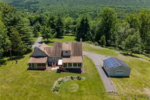 127 Buskirk Ln, Eldred Twp, PA 18353 - Photo 4