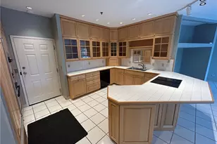 1415 E Pennsylvania St, Allentown City, PA 18109 - Photo 6