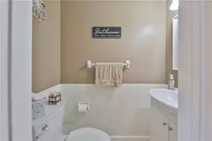 609 Main St, Northampton Boro, PA 18067 - Photo 32