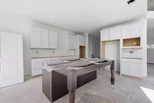 4390 Maple St, North Whitehall Township, PA 18078 - Photo 14