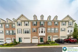 6 Sundance Way, Lopatcong Township, NJ 08865 - Photo 2