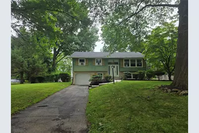 3650 Stephen Crane Lane, Hanover Twp, PA 18017 - Photo 4