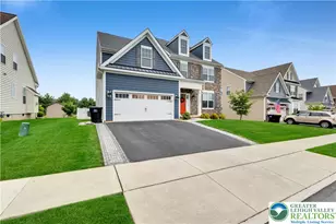 3680 Swabia Ct, Lower Macungie Township, PA 18062 - Photo 2