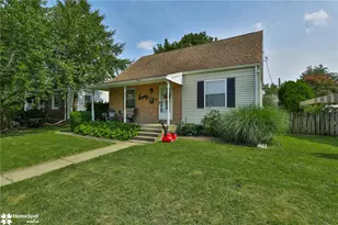 2310 E Woodlawn St, Allentown City, PA 18109 - Photo 2