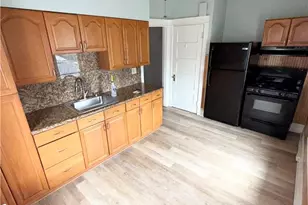 734 8th Ave, Bethlehem City, PA 18018 - Photo 2