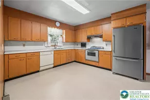 735 Gottwald Dr, Bethlehem City, PA 18015 - Photo 16
