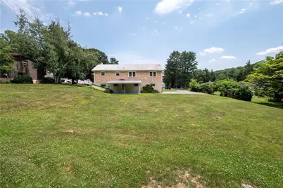 735 Gottwald Drive, Bethlehem City, PA 18015 - Photo 6