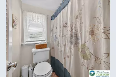 34 S 41st Street, South Whitehall Township, PA 18104 - Photo 42