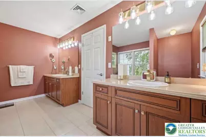 4559 Oakwood Lane, Lower Nazareth Twp, PA 18064 - Photo 58