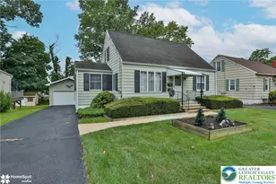 2710 Liberty St, Palmer Twp, PA 18045 - Photo 2