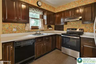 2710 Liberty St, Palmer Twp, PA 18045 - Photo 14
