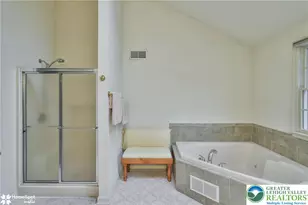 4070 Ross Rd, Bethlehem Township, PA 18020 - Photo 38