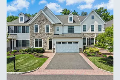 1980 Carriage Knoll Drive, Bethlehem City, PA 18015 - Photo 2
