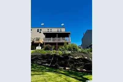 907 Lenape Circle, Catasauqua Boro, PA 18032 - Photo 2