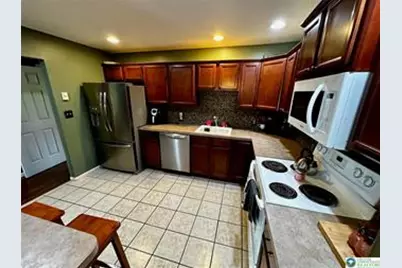 907 Lenape Circle, Catasauqua Boro, PA 18032 - Photo 4