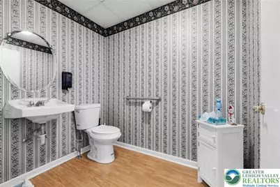 1810 Washington Blvd, Wilson, PA 18042 - Photo 20