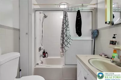 1810 Washington Blvd, Wilson, PA 18042 - Photo 50