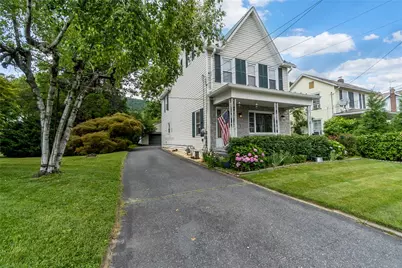 623 George Street, Pen Argyl Boro, PA 18072 - Photo 2