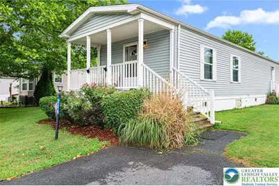 226 Greenbriar Drive S, Allen Township, PA 18014 - Photo 1
