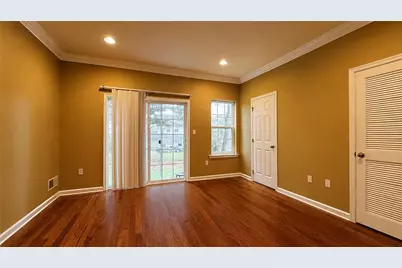 1508 Brookstone Place, Hellertown Boro, PA 18055 - Photo 2