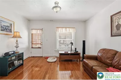 738 S 8th St, Allentown City, PA 18103 - Photo 6