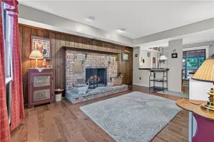 1939 Latta St, South Whitehall Township, PA 18104 - Photo 10