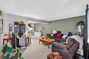 1939 Latta St, South Whitehall Township, PA 18104 - Photo 4