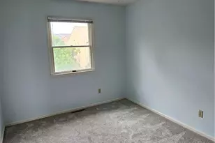 1893 Redwood Dr, Whitehall Township, PA 18052 - Photo 10