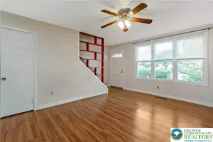 1504 Valley Rd, Bethlehem City, PA 18018 - Photo 10