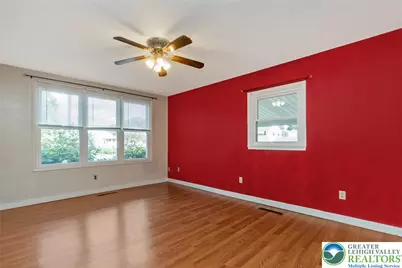 1504 Valley Road, Bethlehem City, PA 18018 - Photo 12