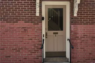 4 Bennett Ct, Easton, PA 18042 - Photo 2
