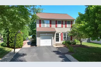 4118 Maria Lane, Hanover Twp, PA 18017 - Photo 2