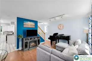 4118 Maria Ln, Hanover Twp, PA 18017 - Photo 6