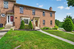 1910 Alberta Dr, Whitehall Township, PA 18052 - Photo 4